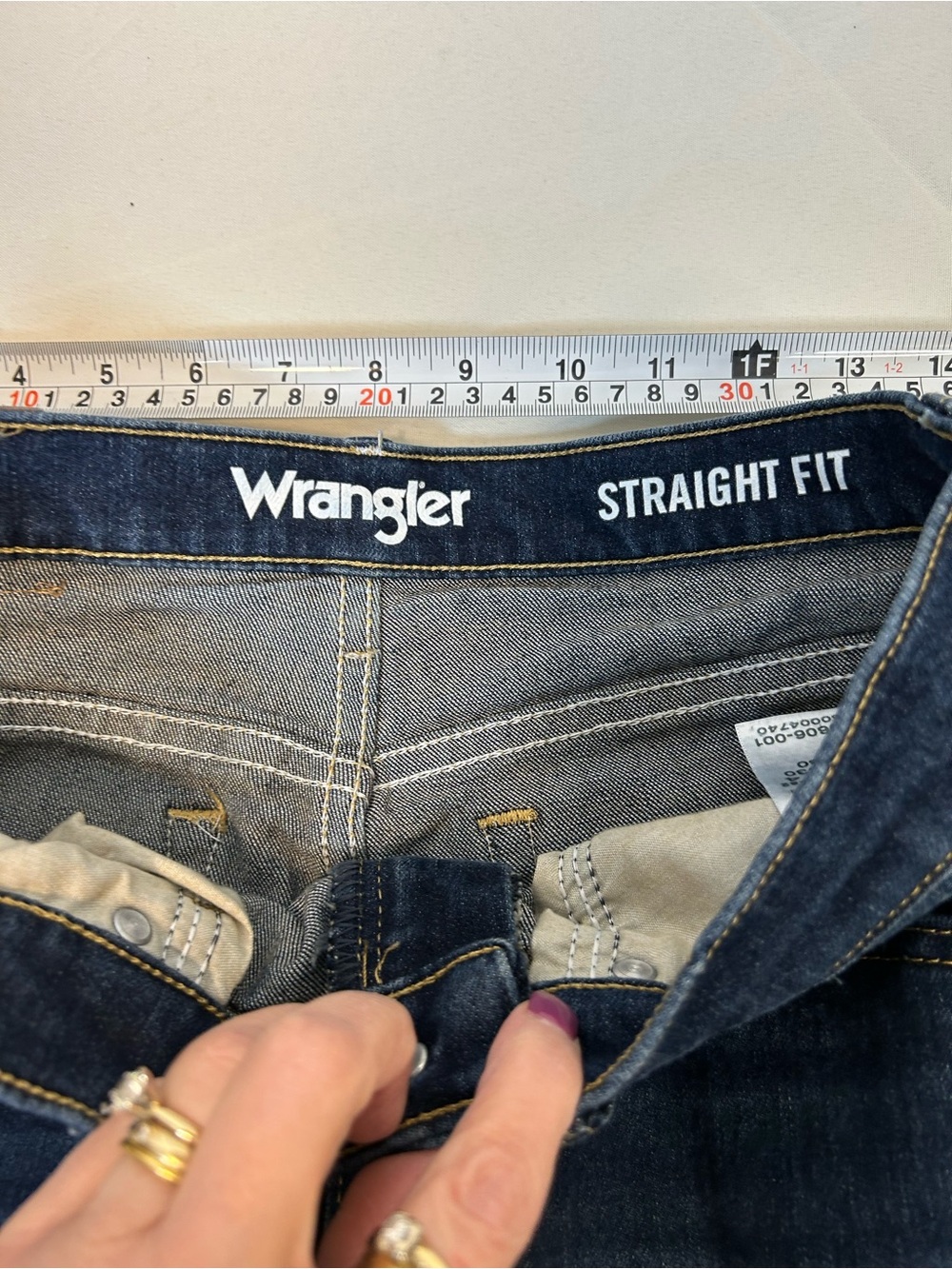 Wrangler Men's Straight Leg Jeans in Deep Blue Denim Size 29x30 Western - Picture 4 of 8